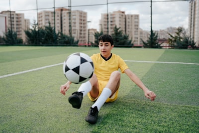 من فاز بدوري ابطال اوروبا عام 2000؟